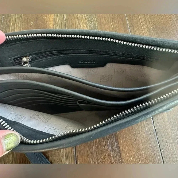 Satchi wrislet - Picture 5 of 13